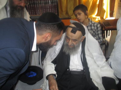 לאחר שחרורו מהכלא הצבאי: ברוך יצחקוב התקבל בחום בבתי גדולי ישראל