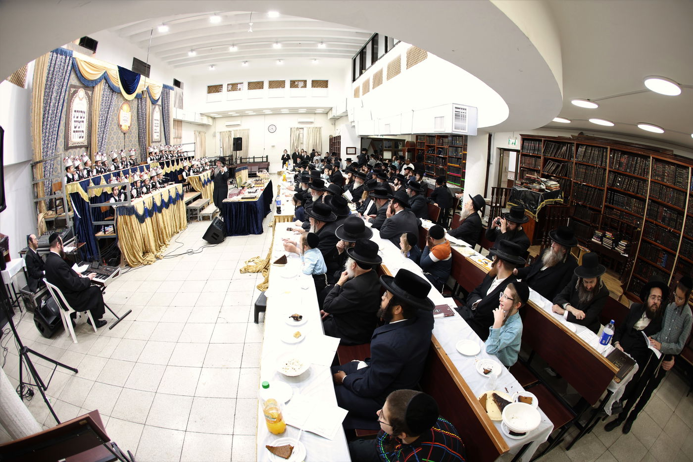 מסיבת חומש בת"ת סאטמר בירושלים