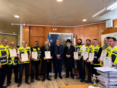 עיריית בת ים מעניקה תעודות הוקרה למתנדבי זק"א ת"א על פועלם בחזית המלחמה