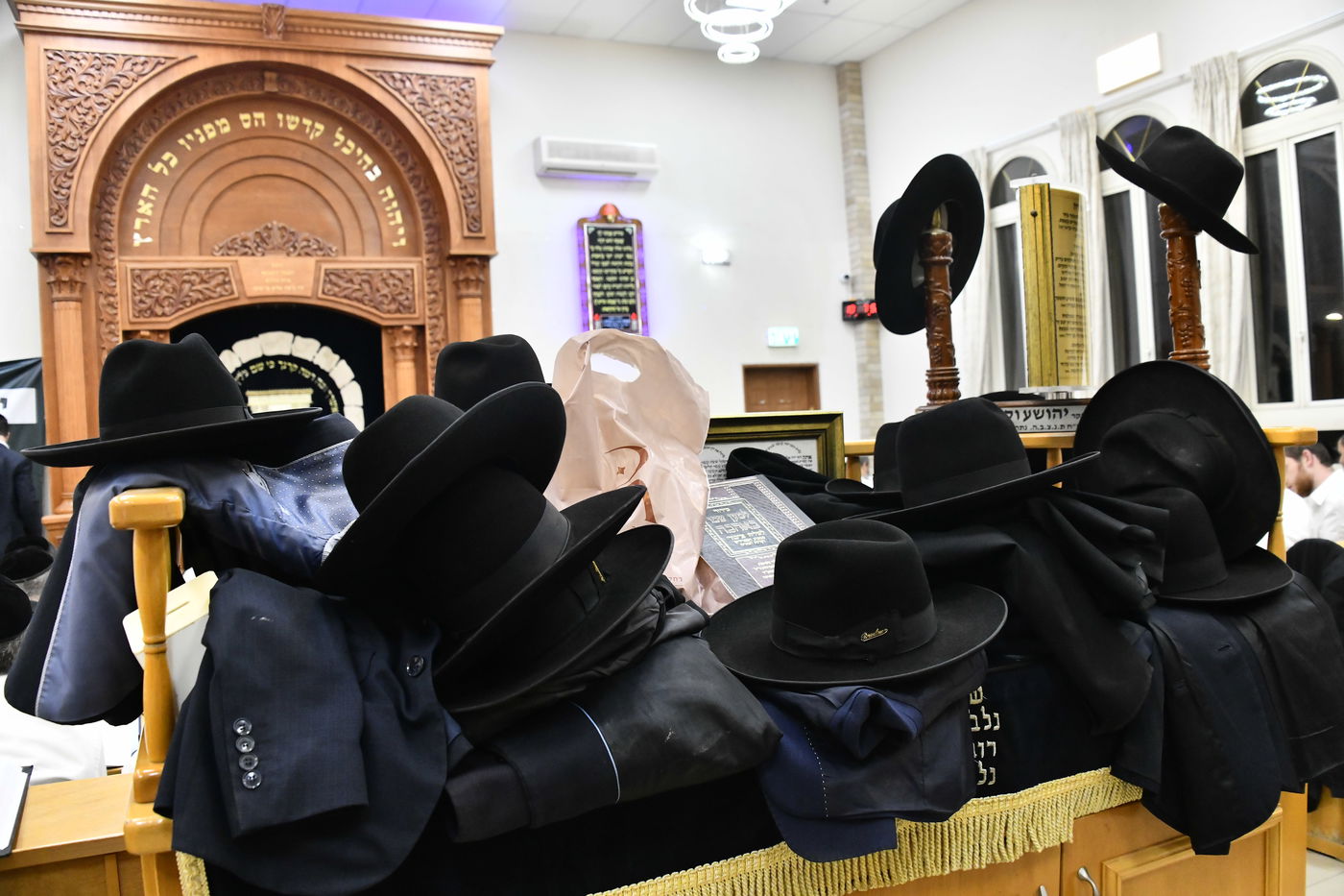 מעמד סגולת רינה של תורה למען אלפי הרווקים והרווקות בט"ו באב בעמוקה