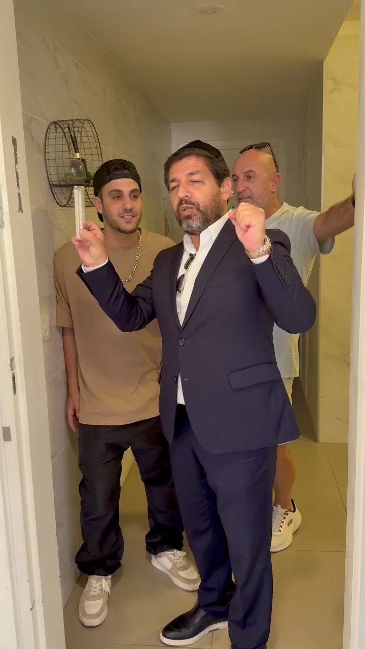 קביעת המזוזה