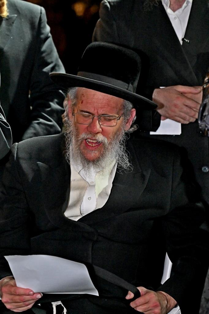 מחאת קהילות החסידים מול שערי כלא 10