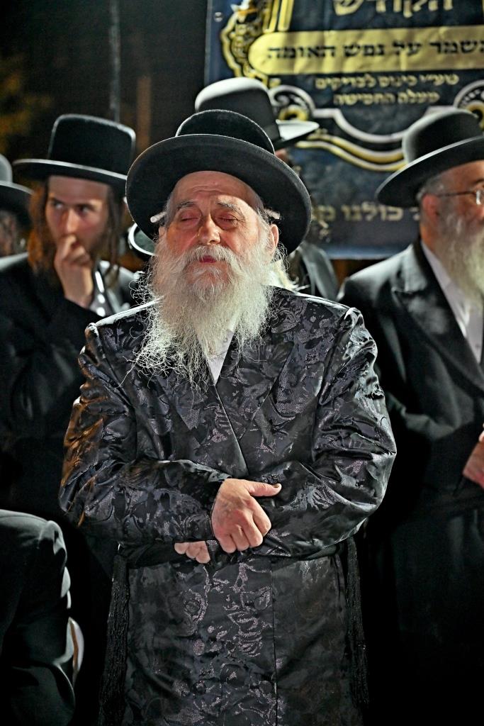 מחאת קהילות החסידים מול שערי כלא 10