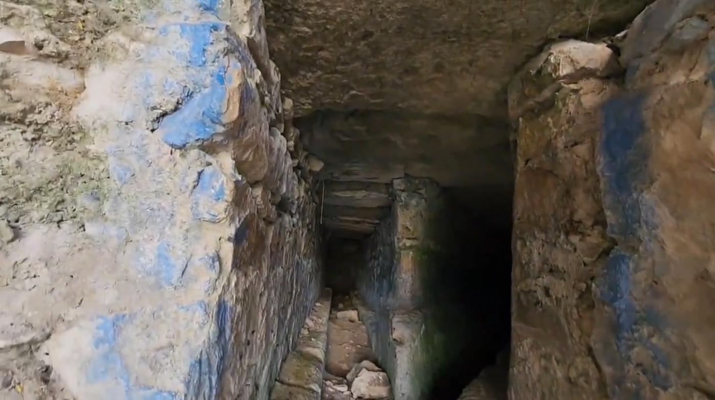 מעין נובע מבית המקדש | טבילה במעיין בן 500 שנה!