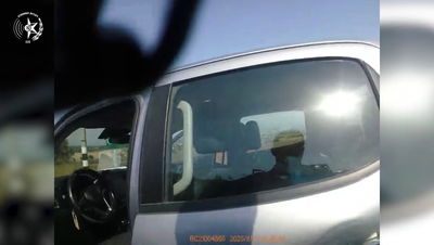 תיעוד: נהג ברכב עם מפגע בטיחות והתגלה כי הסיע שב"ח