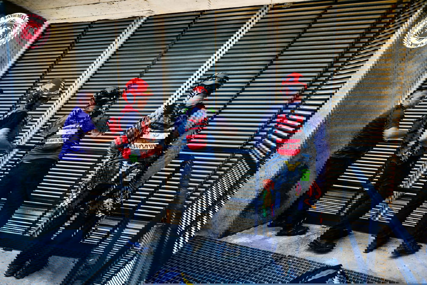 ניסיונות החילוץ