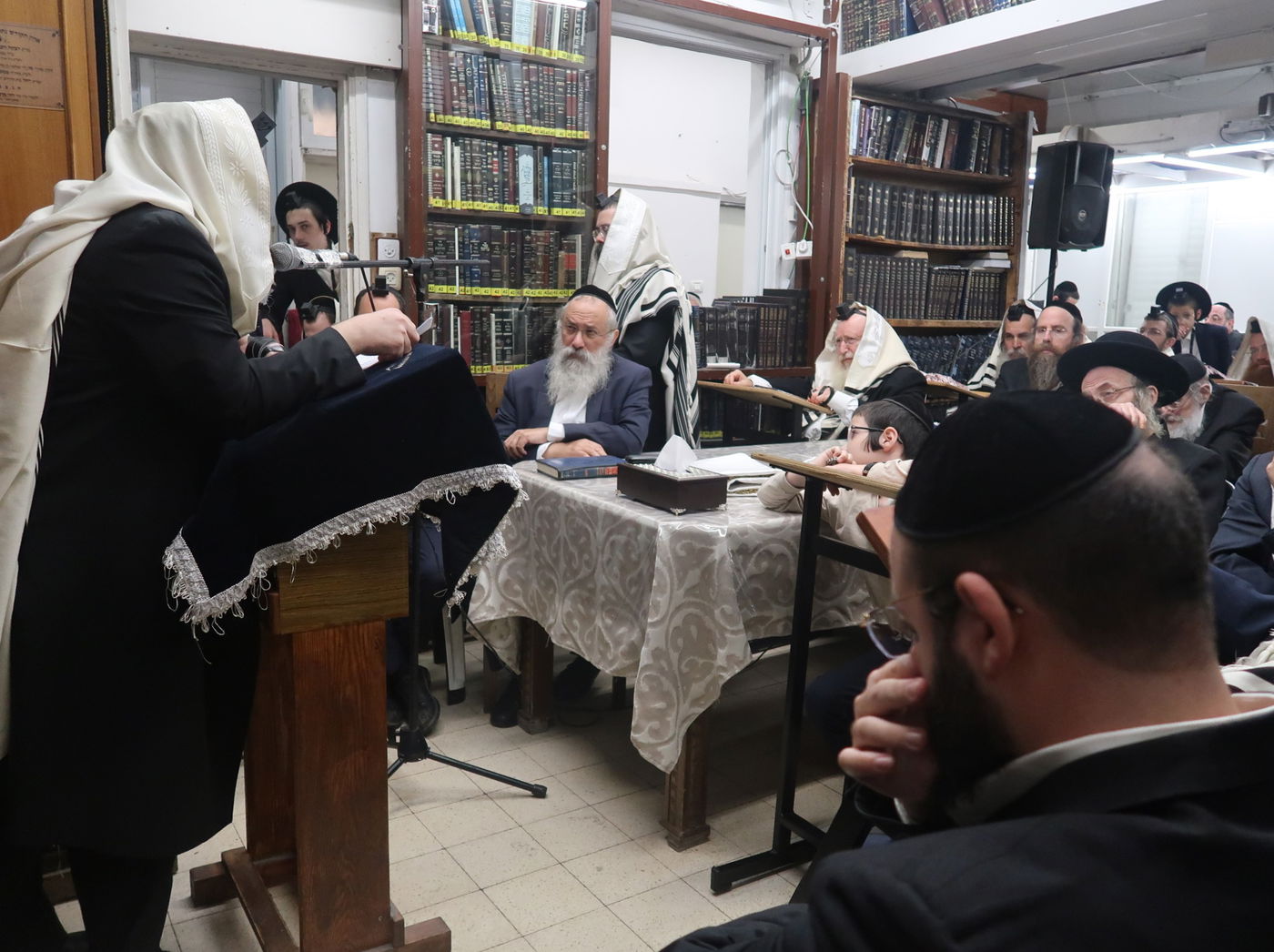 הילולת ה'קהילות יעקב' אצל רבי יצחק שאול קניבסקי 