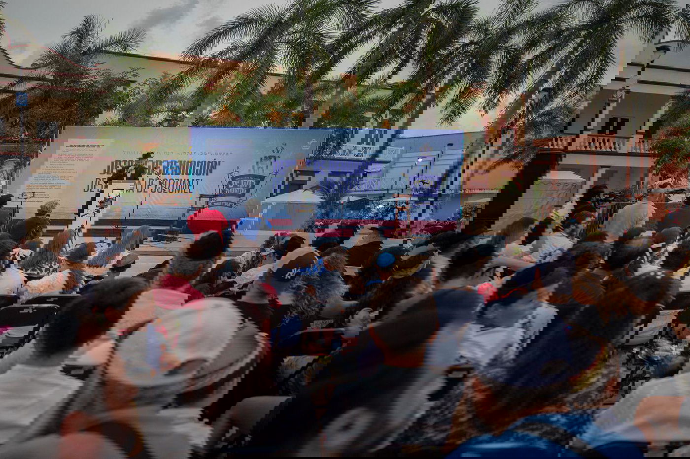 הכנסת ספר תורה בקוזומל שבמקסיקו