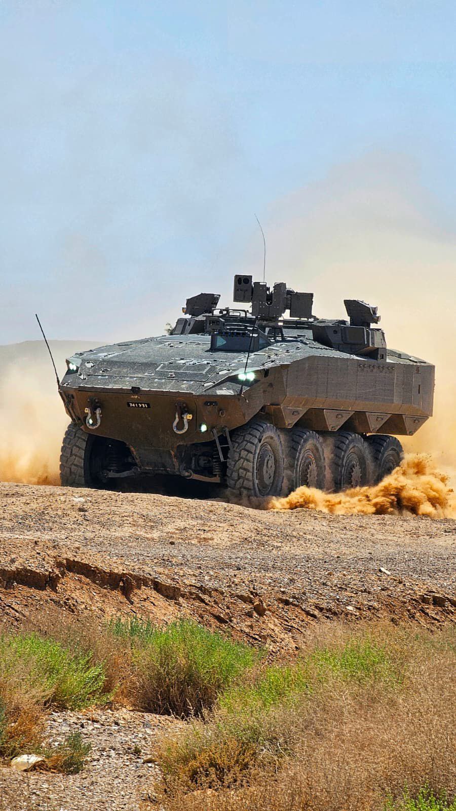 קצב הייצור של טנקי המרכבה ונגמ"שי הנמר והאיתן - יואץ