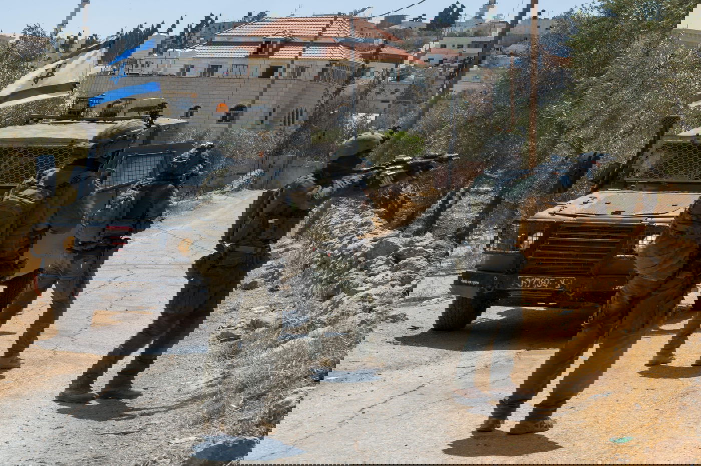 המצוד אחרי המחבל 