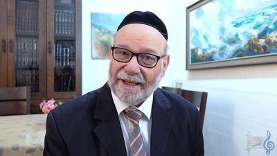 אריה ברונר שר ומדבר על פרשת ראה תשפ"ה