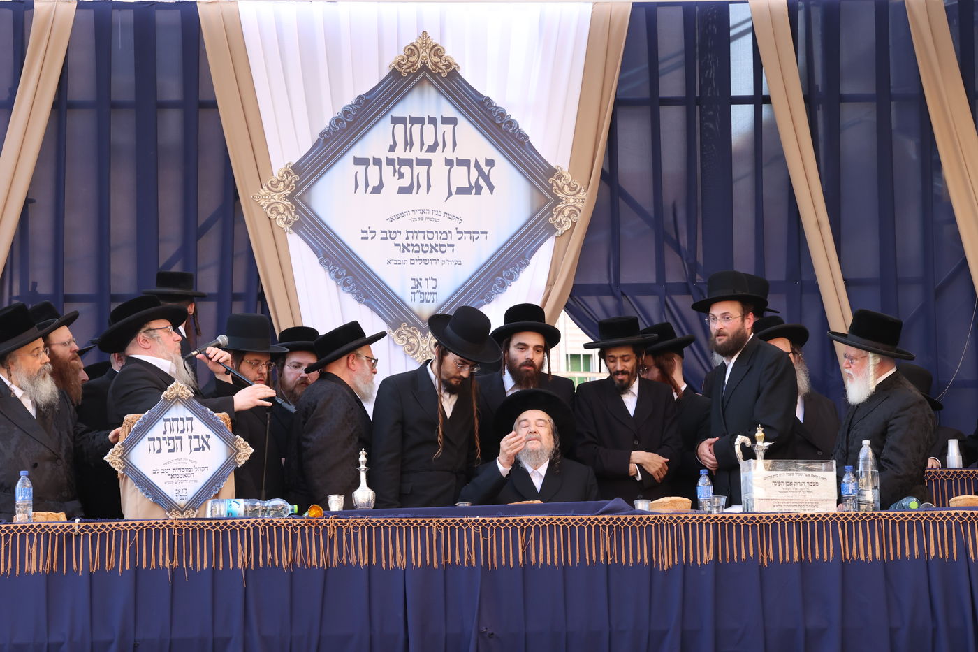 הנחת אבן הפינה בסאטמר ירושלים