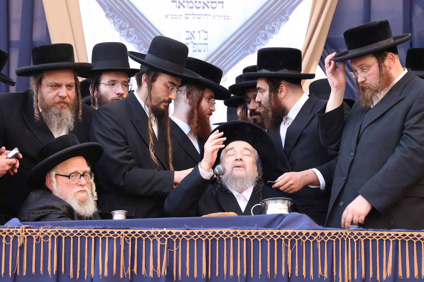 הנחת אבן הפינה בסאטמר ירושלים