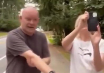 ארה"ב: שותף מייסד בחברת בריאות פוטר לאחר שתקף עם אשתו אב שכול
