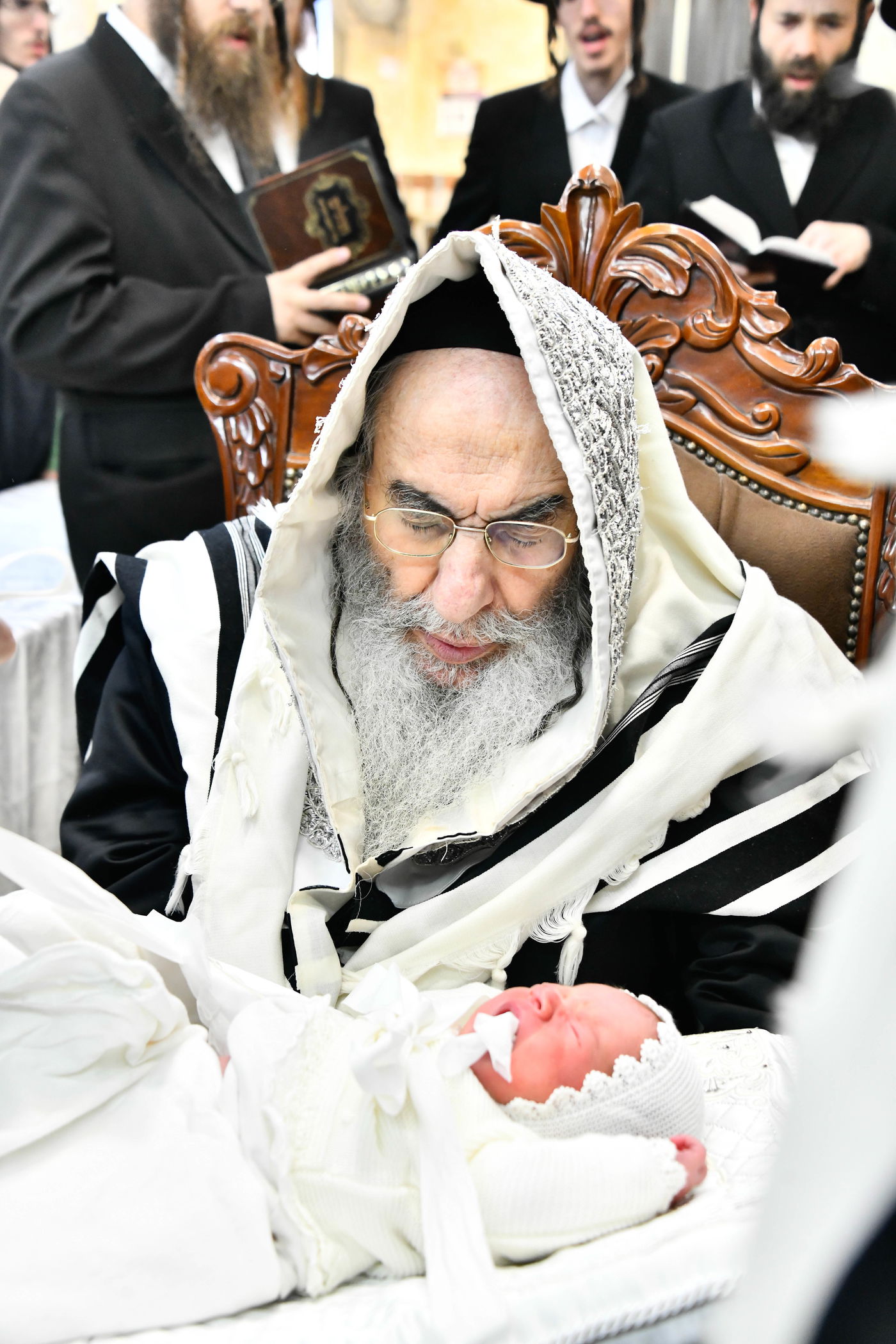 שמחת הברית לנין האדמו"ר מאלכסנדר וטשאקווא