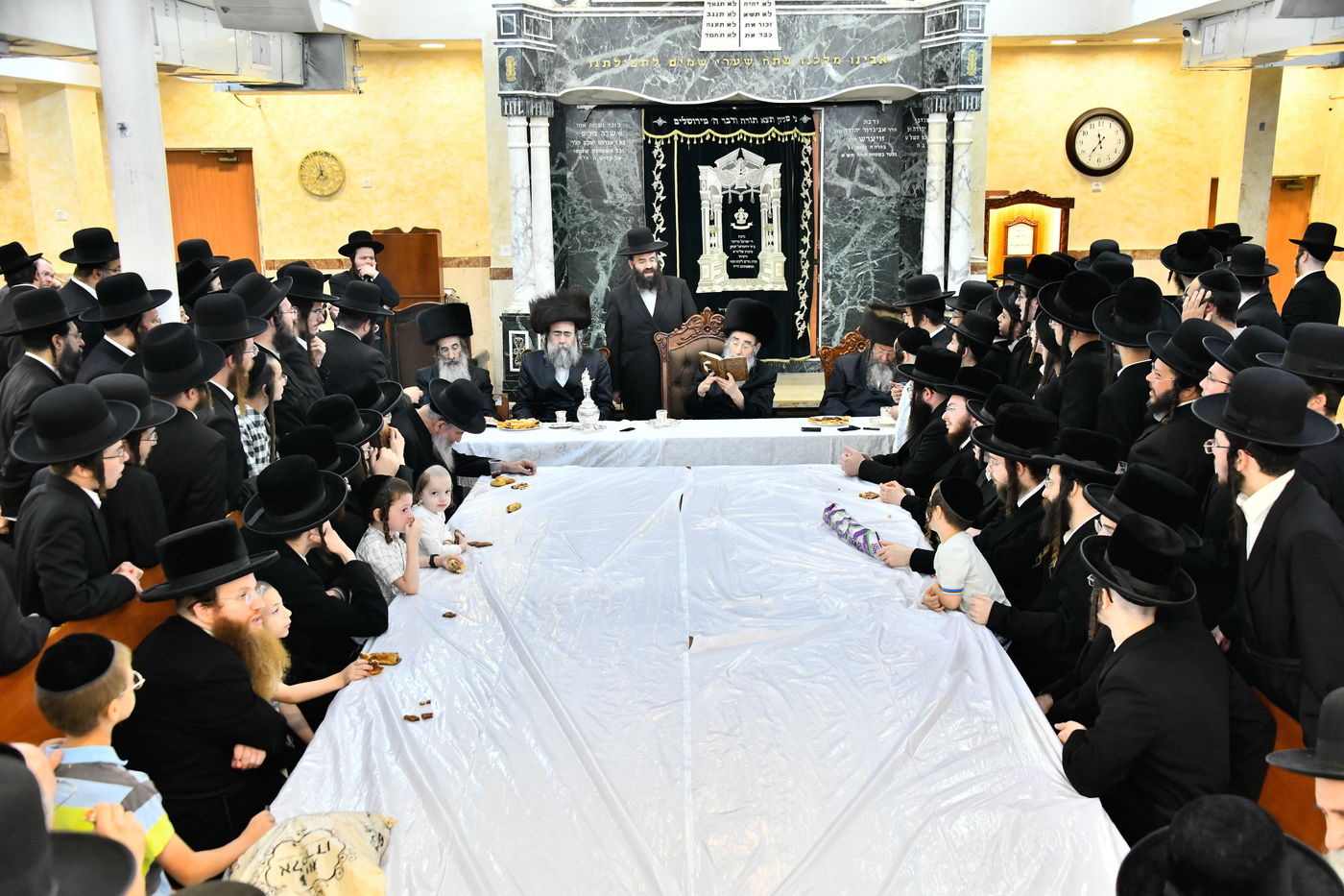 שמחת הברית לנין האדמו"ר מאלכסנדר וטשאקווא