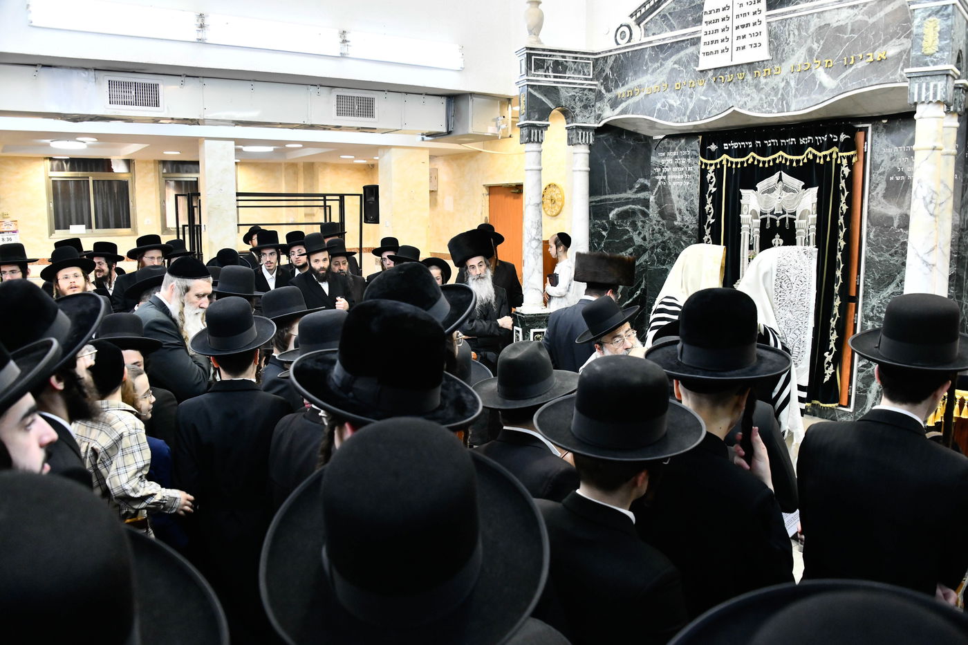 שמחת הברית לנין האדמו"ר מאלכסנדר וטשאקווא