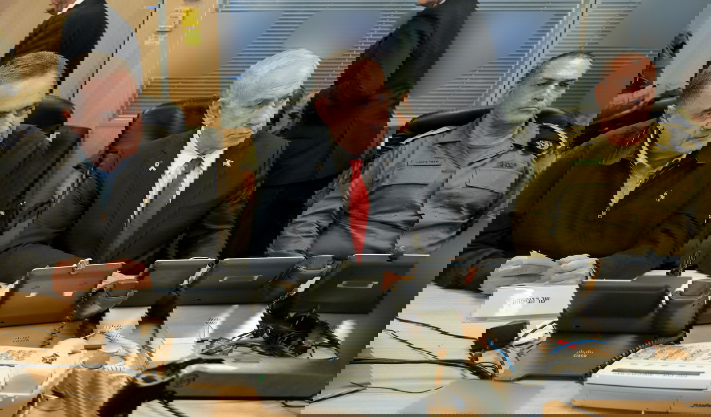 ראש הממשלה מסר הצהרה בבור הקריה בזמן התקיפות בתימן - כך זה נראה