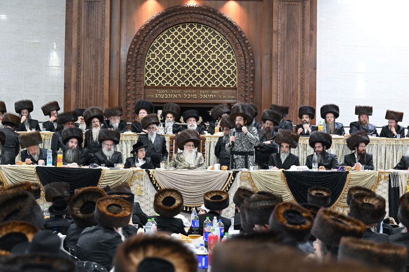 שמחת בר המצווה לנכד האדמו"ר מצאנז