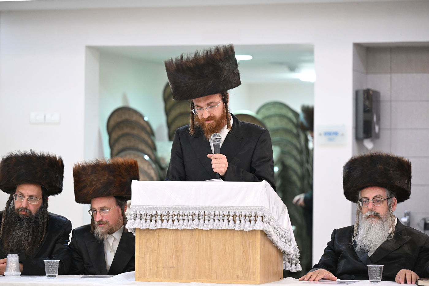 הכינוס בצאנז לגבי כשרות התפילין