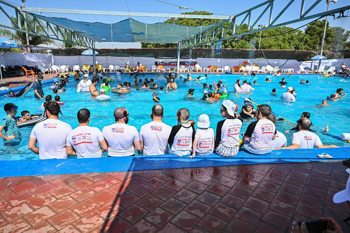מאות מתנדבי מד"א הצלה דרום ומשפחותיהם ביום כיף וגיבוש בבין הזמנים 