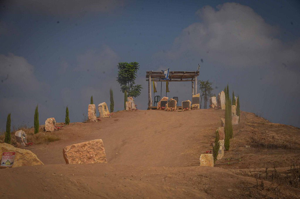 תושבי עמנואל בסיור בעוטף עזה