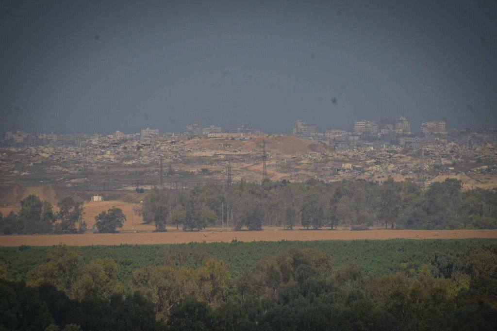 תושבי עמנואל בסיור בעוטף עזה