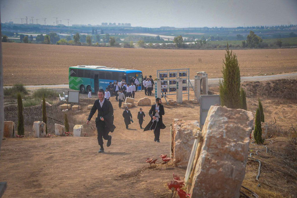 תושבי עמנואל בסיור בעוטף עזה