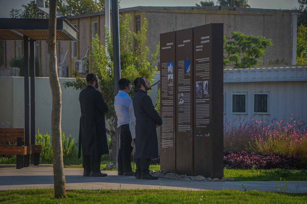 תושבי עמנואל בסיור בעוטף עזה