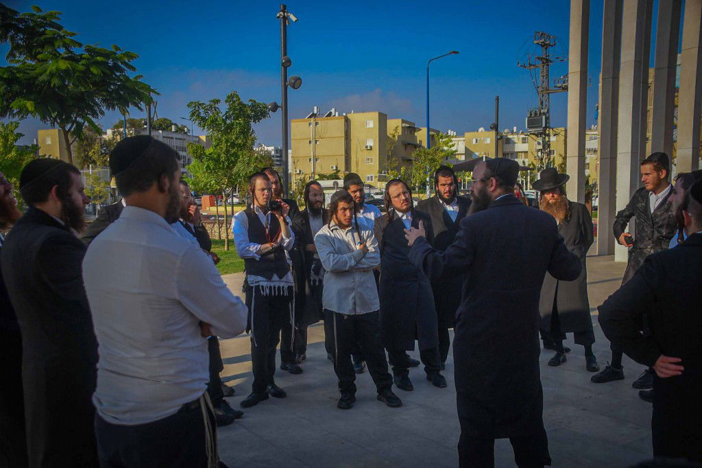 תושבי עמנואל בסיור בעוטף עזה