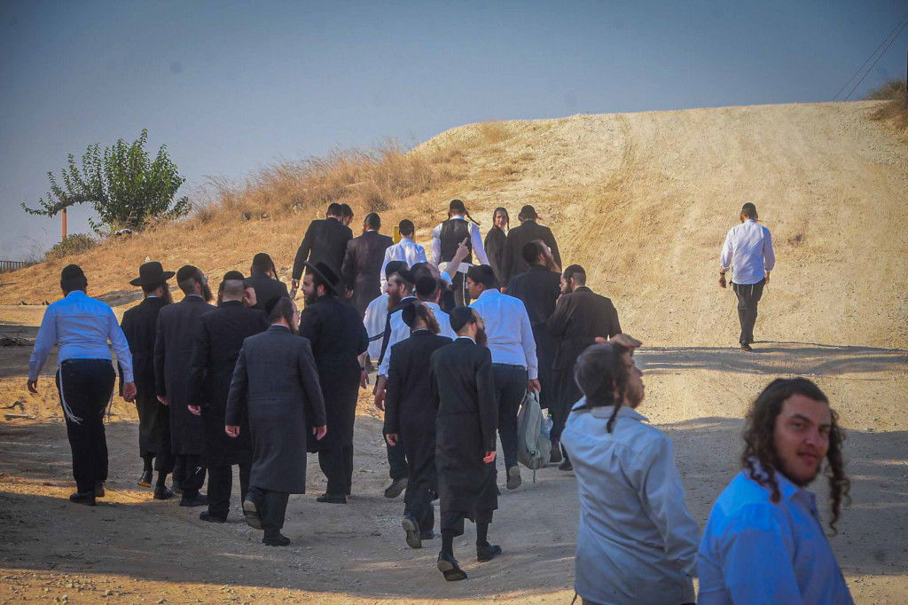 תושבי עמנואל בסיור בעוטף עזה