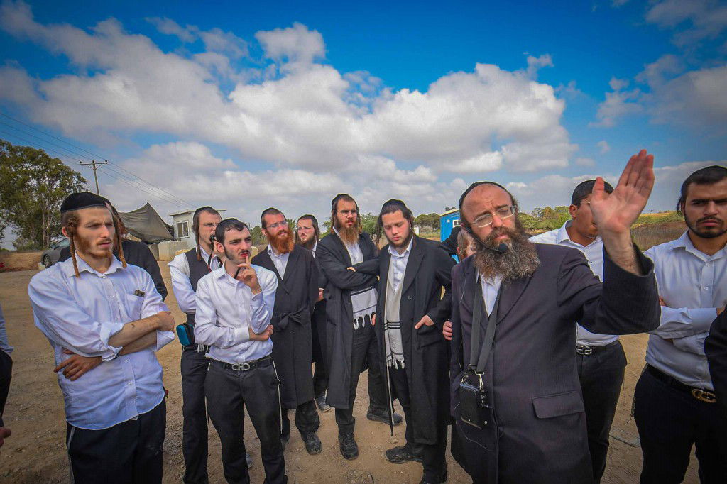 תושבי עמנואל בסיור בעוטף עזה