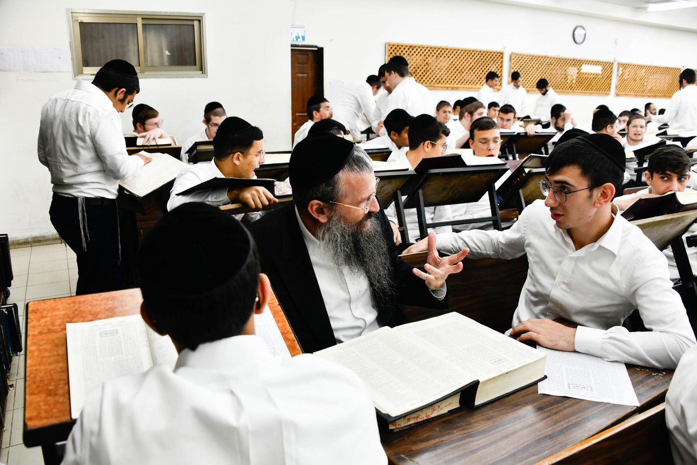 פתיחת הזמן בישיבת 'קריית מלך'