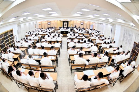 פתיחת הזמן בישיבת המתמידים