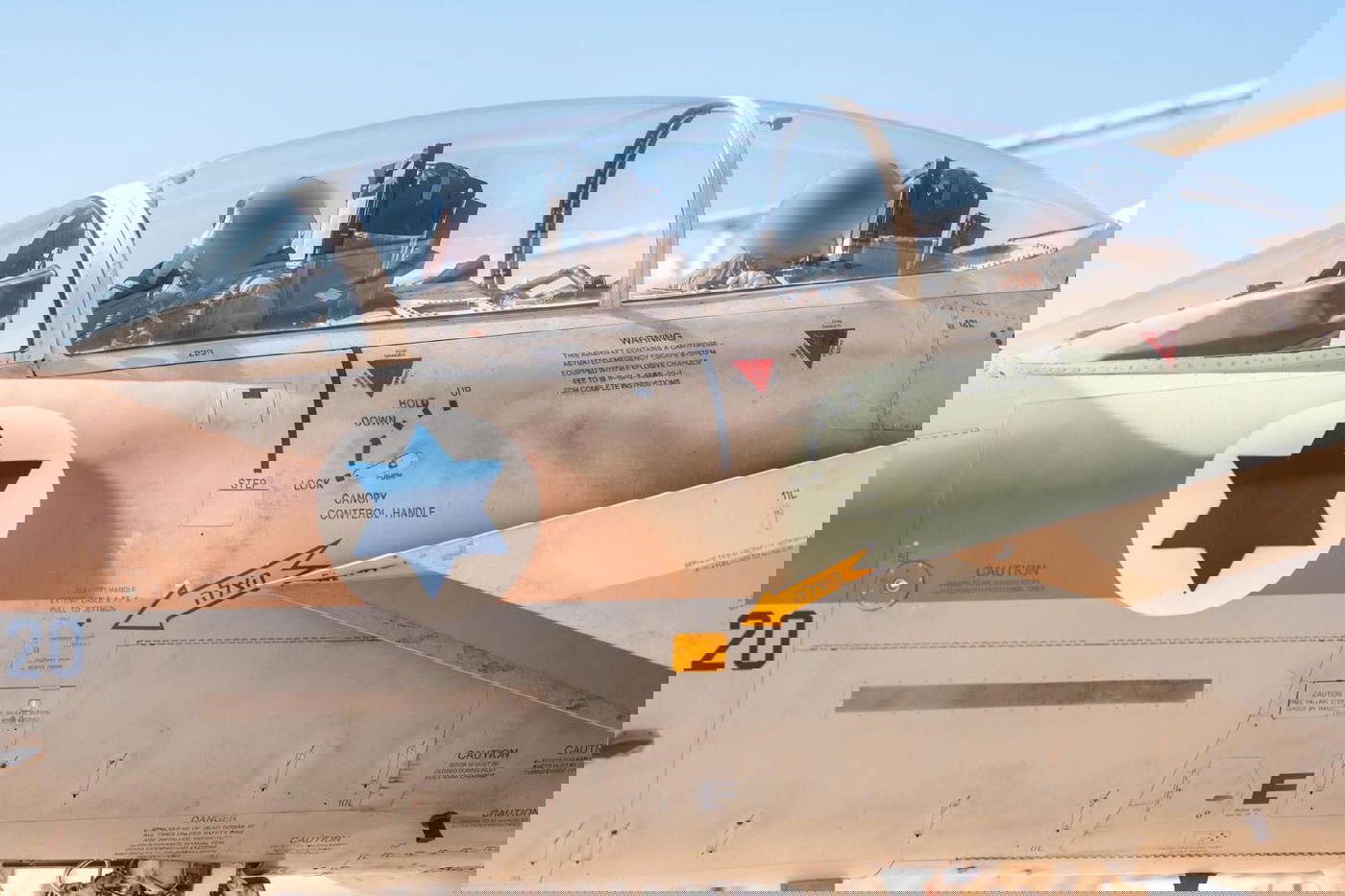 הנווט שהשתתף לראשונה בתקיפה בתימן - בריאיון בלעדי: "אין זכות גדולה מלהתפלל מנחה במטוס"