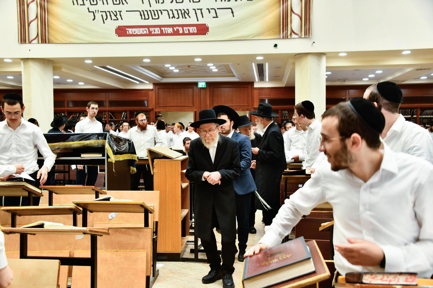 פתיחת הזמן בישיבת בית מדרש עליון