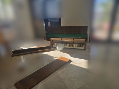 הפסנתר במקום האירוע