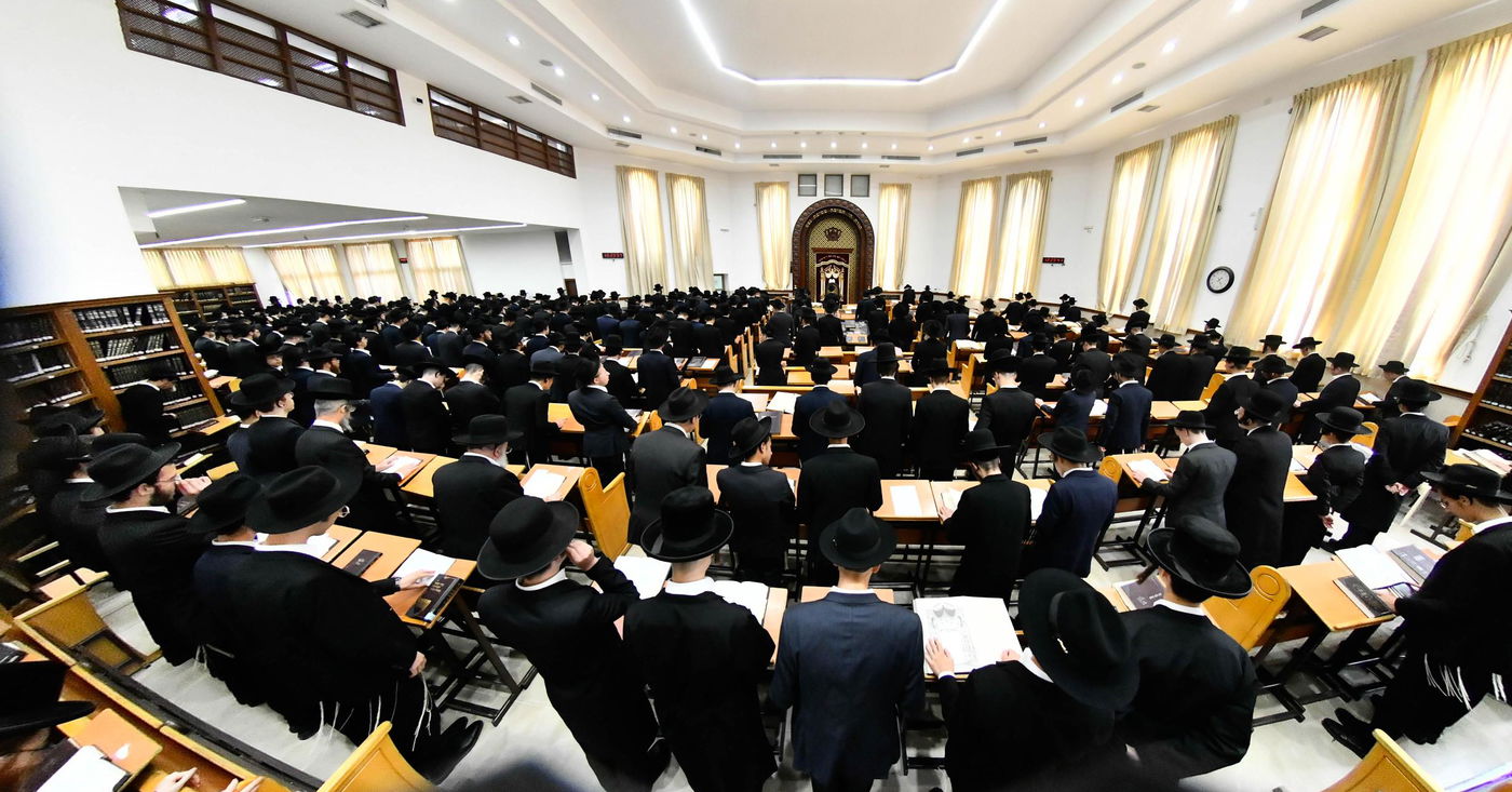 פתיחת הזמן בישיבת סלבודקה בבני ברק