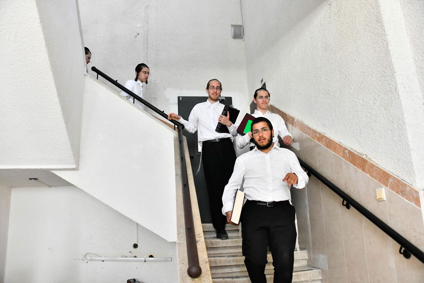 פתיחת הזמן בישיבת סלבודקה בבני ברק