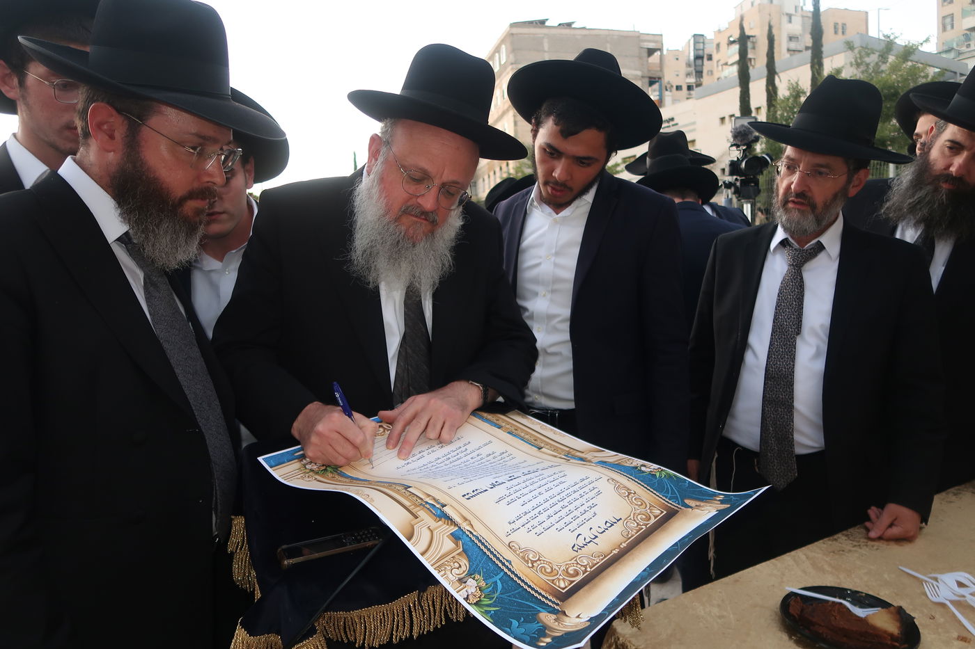 מעמד הנחת אבן הפינה לישיבת 'בית אשר' במודיעין עילית