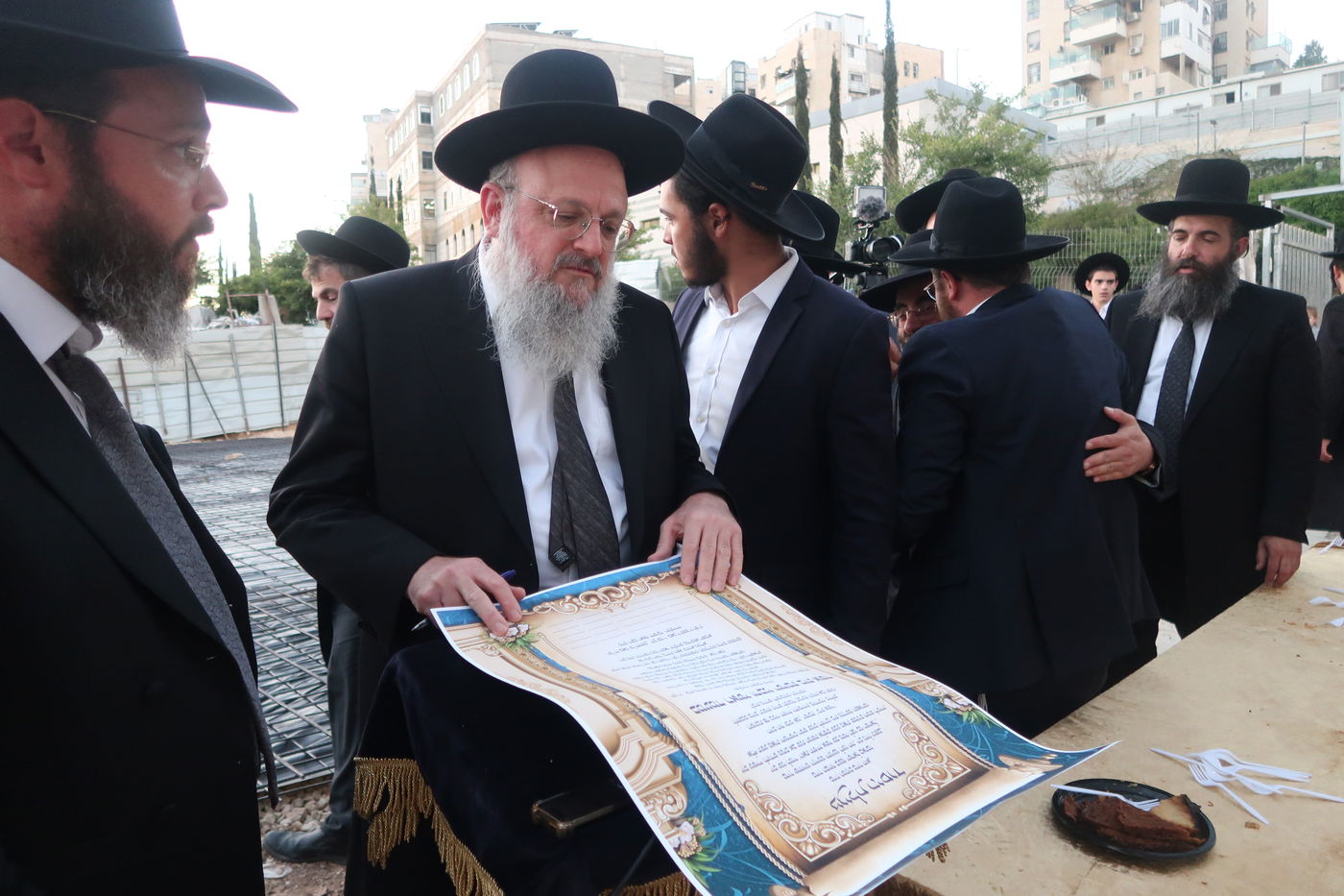 מעמד הנחת אבן הפינה לישיבת 'בית אשר' במודיעין עילית