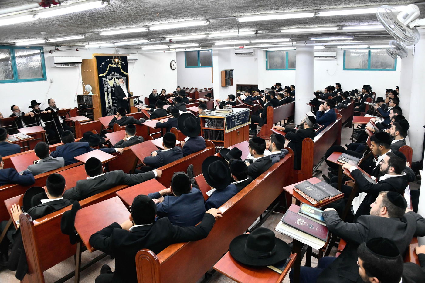 פתיחת הזמן בישיבת 'ברכת אפרים'