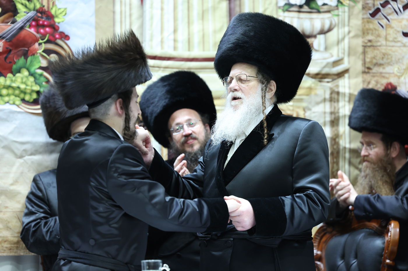 שמחת בר המצווה לנכדי האדמו"רים מסערט ויז'ניץ ומודז'יץ