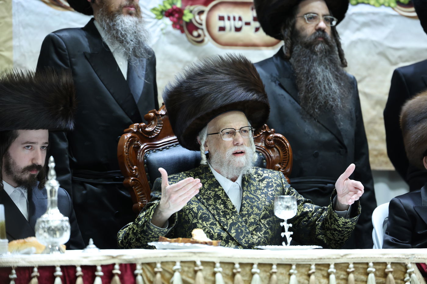 שמחת בר המצווה לנכדי האדמו"רים מסערט ויז'ניץ ומודז'יץ