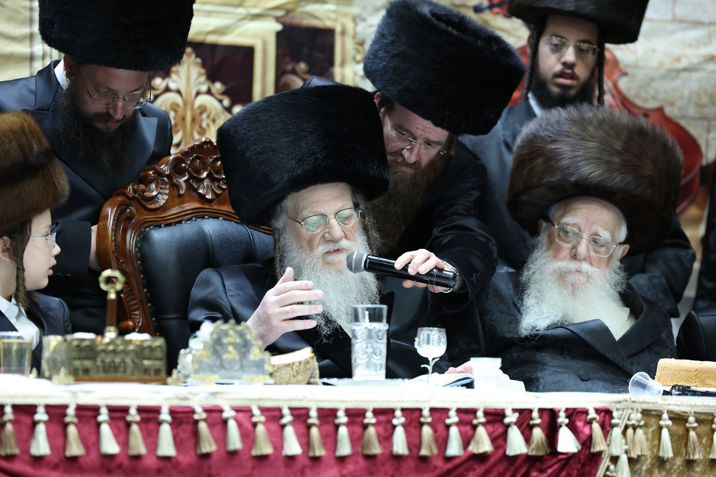 שמחת בר המצווה לנכדי האדמו"רים מסערט ויז'ניץ ומודז'יץ