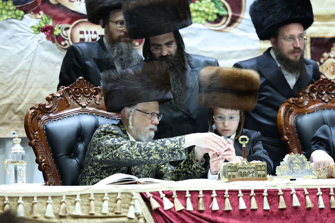 שמחת בר המצווה לנכדי האדמו"רים מסערט ויז'ניץ ומודז'יץ