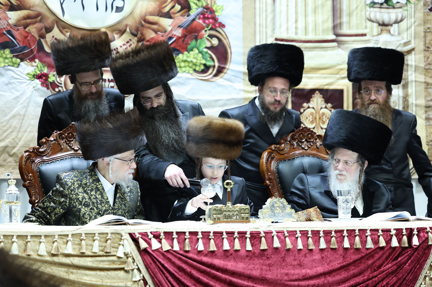 שמחת בר המצווה לנכדי האדמו"רים מסערט ויז'ניץ ומודז'יץ