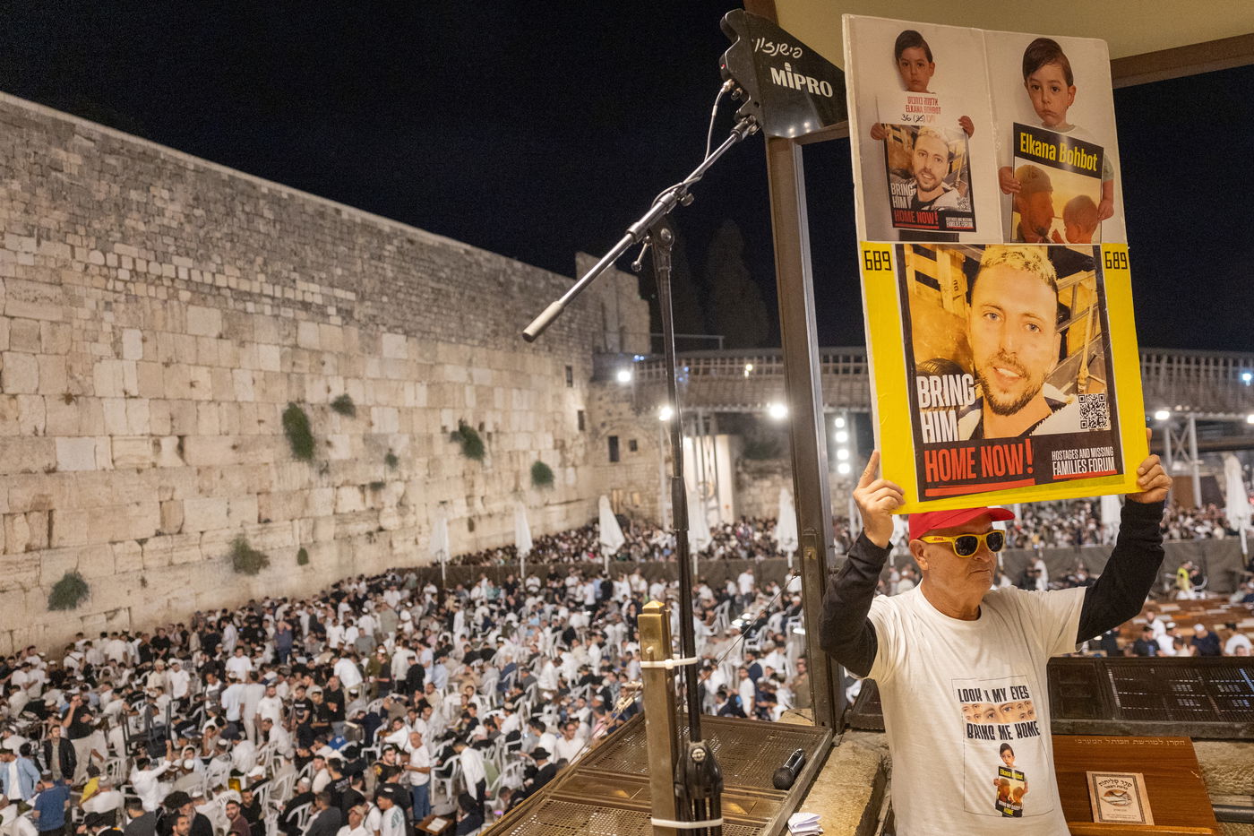 הסליחות הראשונות בכותל המערבי