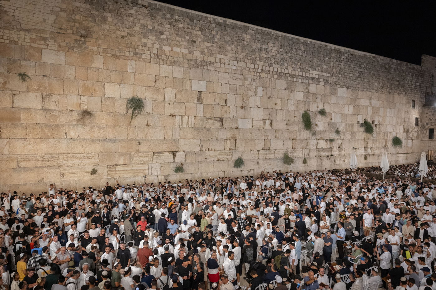 הסליחות הראשונות בכותל המערבי