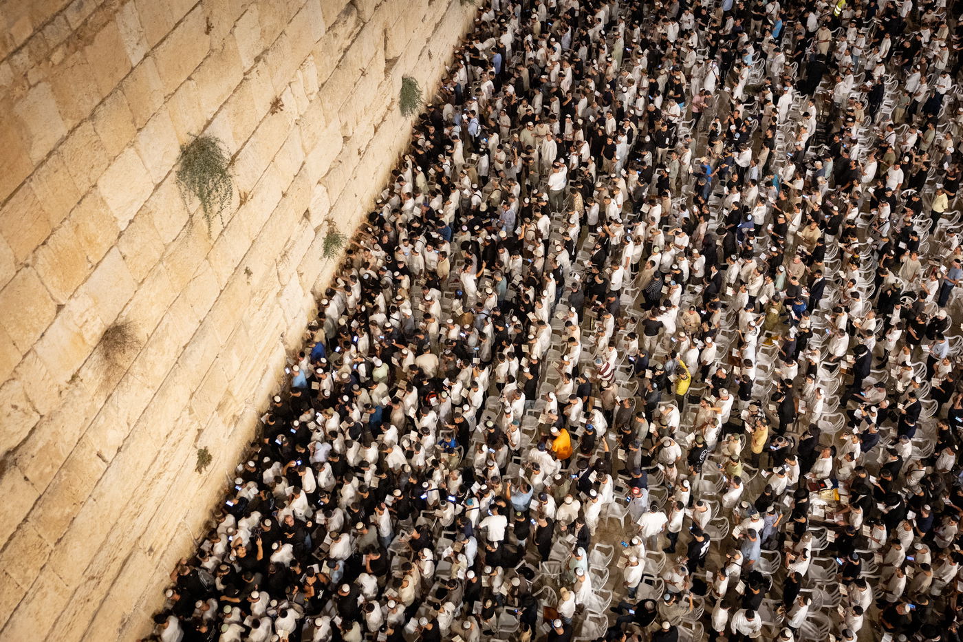 הסליחות הראשונות בכותל המערבי